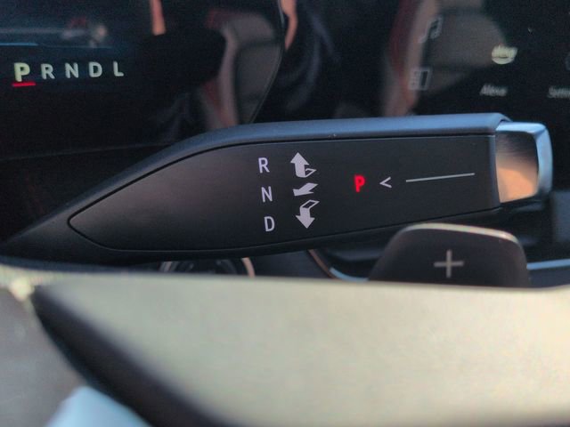 Used 2025 Chevrolet Equinox RS w/ Convenience Package III image 18