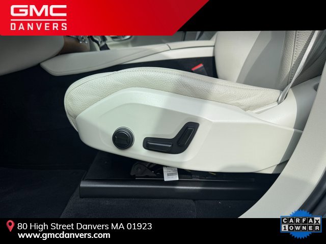 Used 2022 Volvo XC90 T6 Momentum w/ Advanced Package image 11