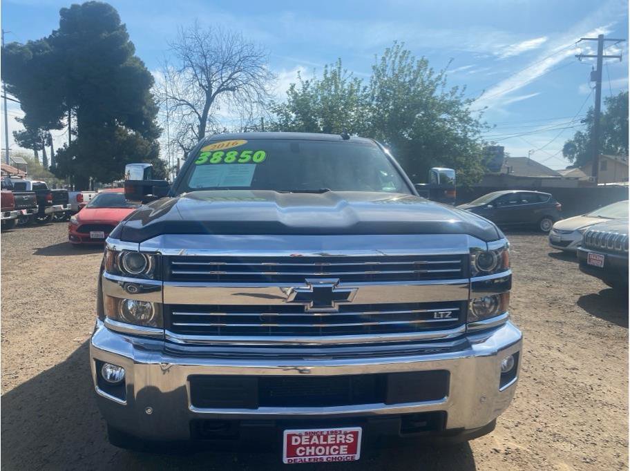 Used 2016 Chevrolet Silverado 2500 LTZ w/ Duramax Plus Package AWD/4WD image 8