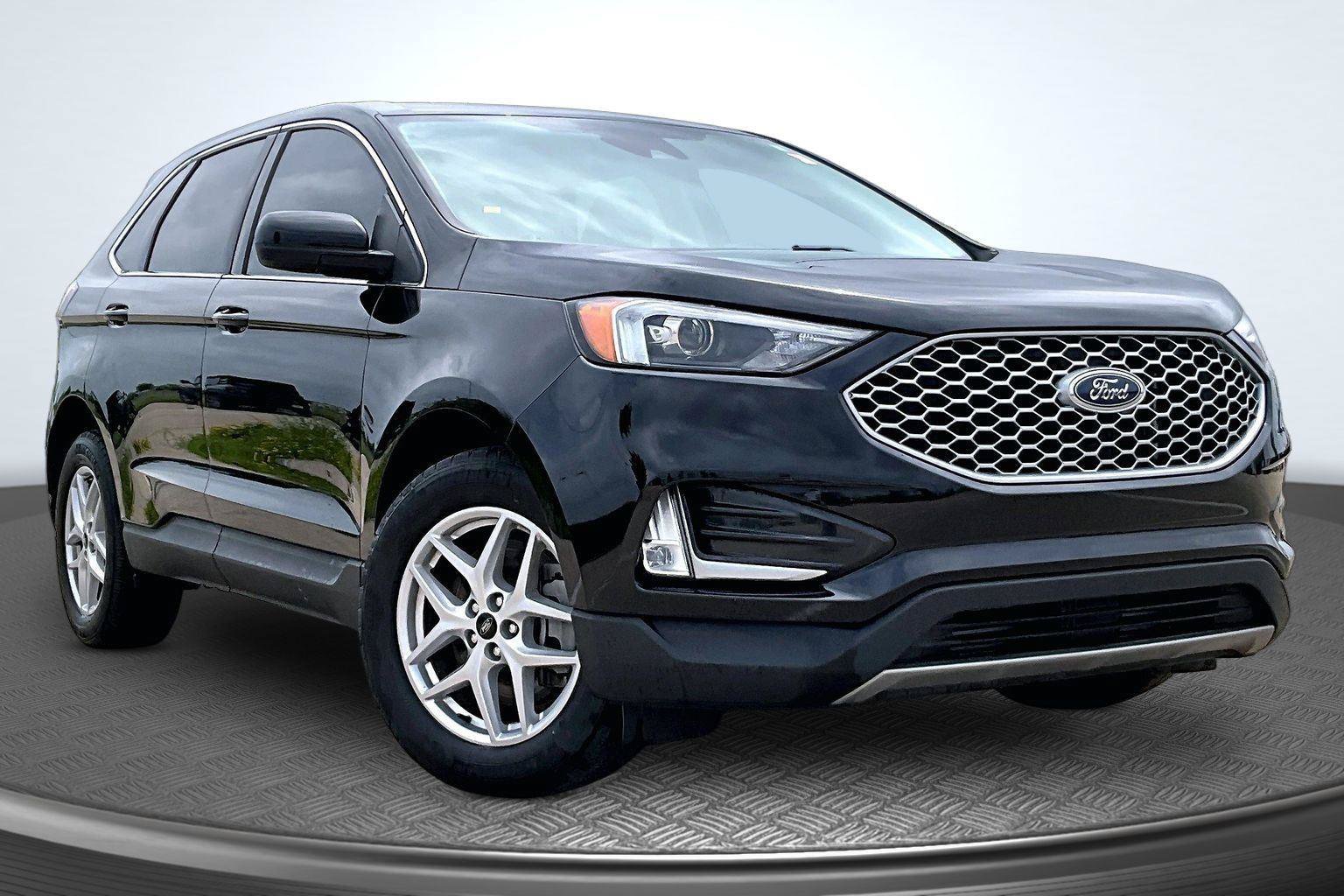 Used 2023 Ford Edge SEL w/ Convenience Package AWD/4WD image 13
