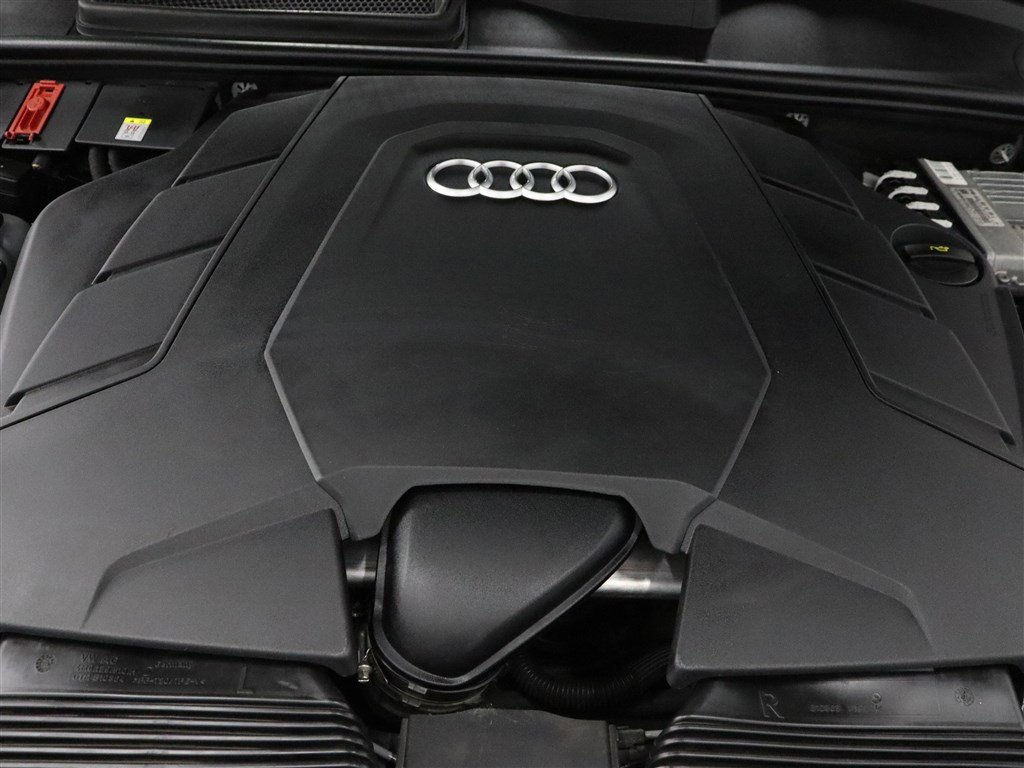 Used 2021 Audi Q8 Premium Plus w/ Premium Plus Package AWD/4WD image 35