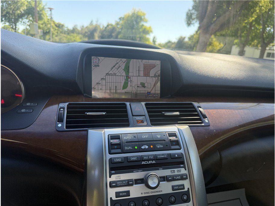 Used 2005 Acura RL AWD/4WD image 11