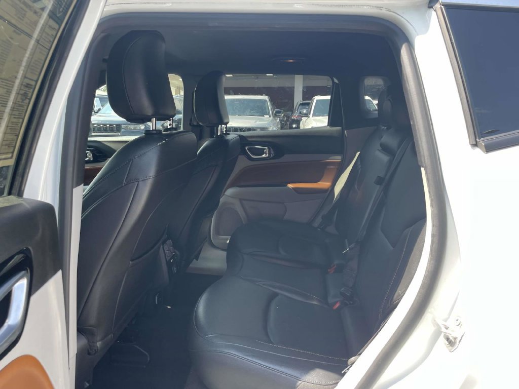 Used 2024 Jeep Compass Limited AWD/4WD image 19