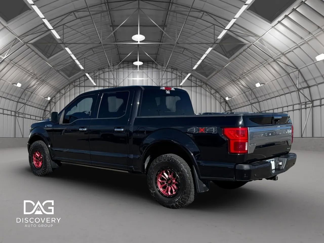 Used 2019 Ford F150 Platinum w/ Technology Package AWD/4WD image 3