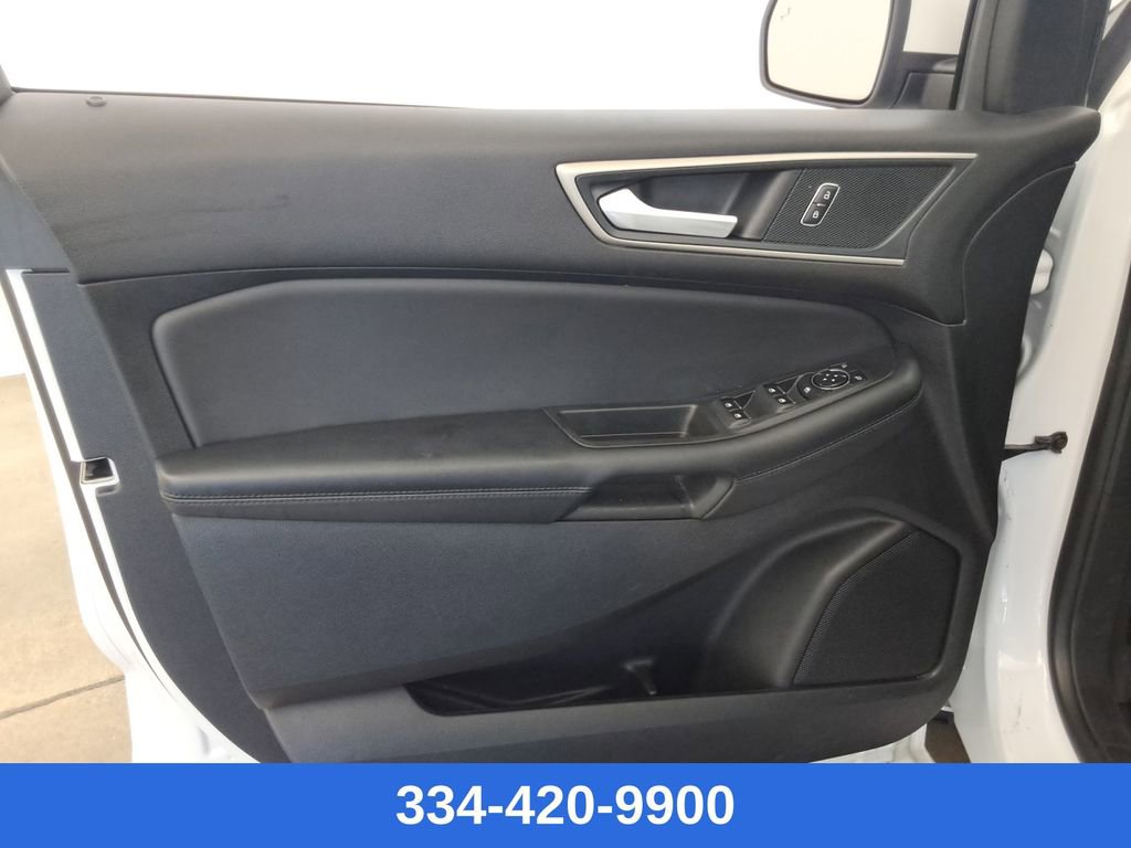 Used 2024 Ford Edge SEL image 17