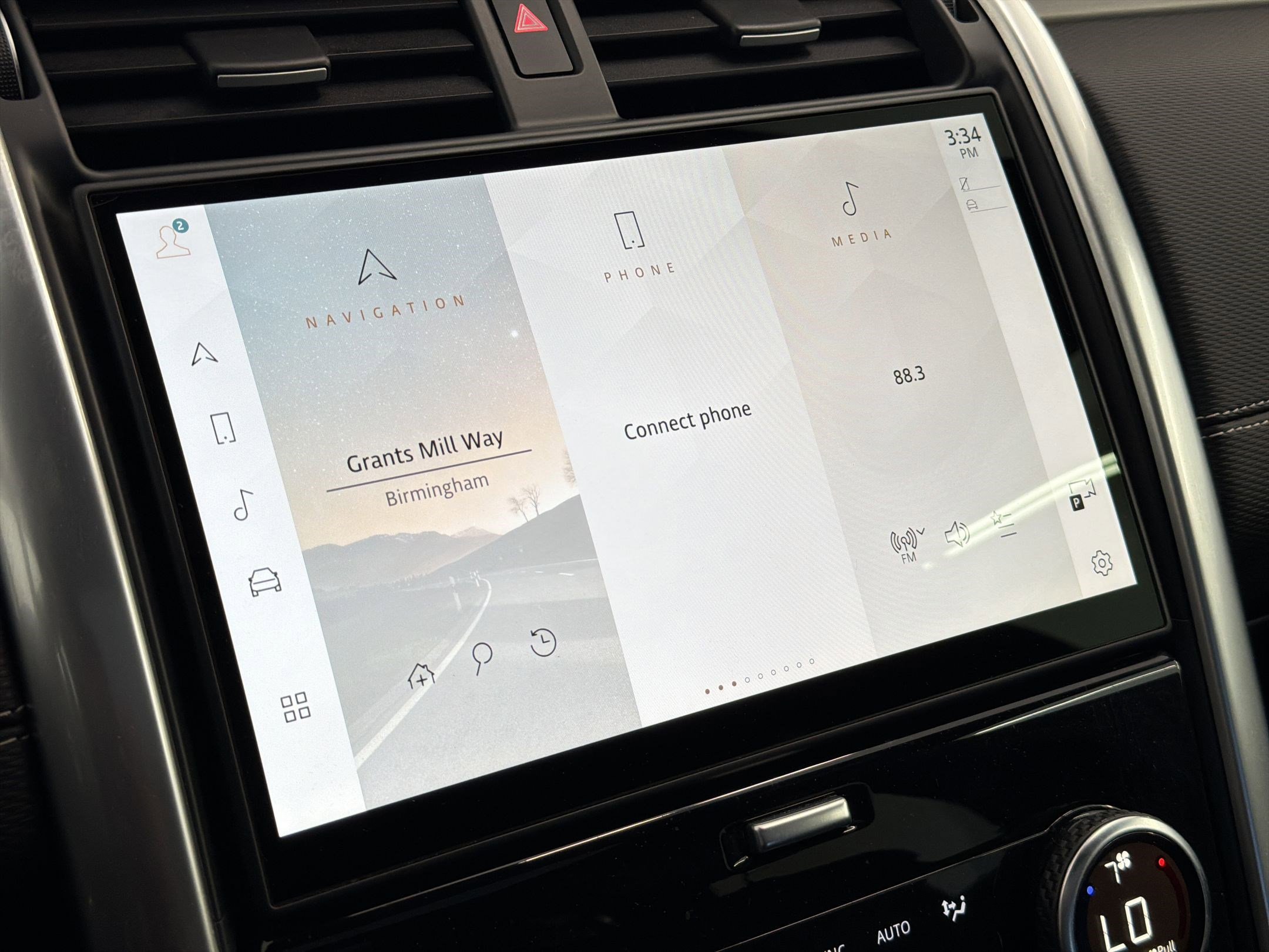 Used 2025 Land Rover Discovery Dynamic SE image 20