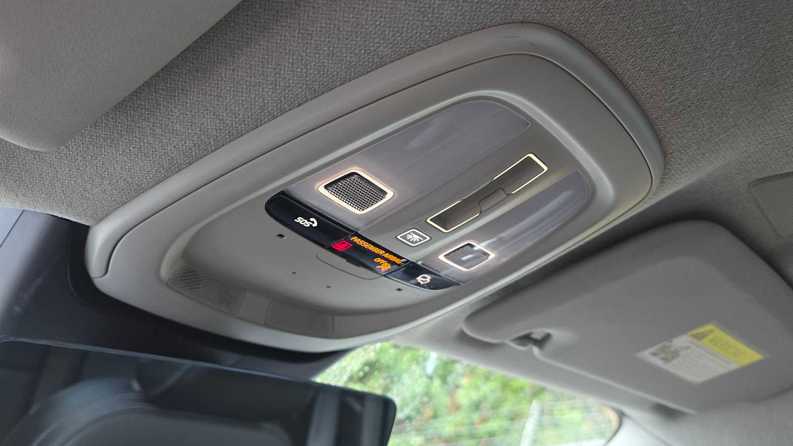 Used 2023 Volvo XC40 B5 Plus w/ Driver Assist Package image 31