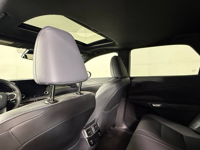 Used 2025 Lexus RX 350h w/ Convenience Package AWD/4WD image 27