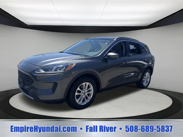 Used 2020 Ford Escape SE