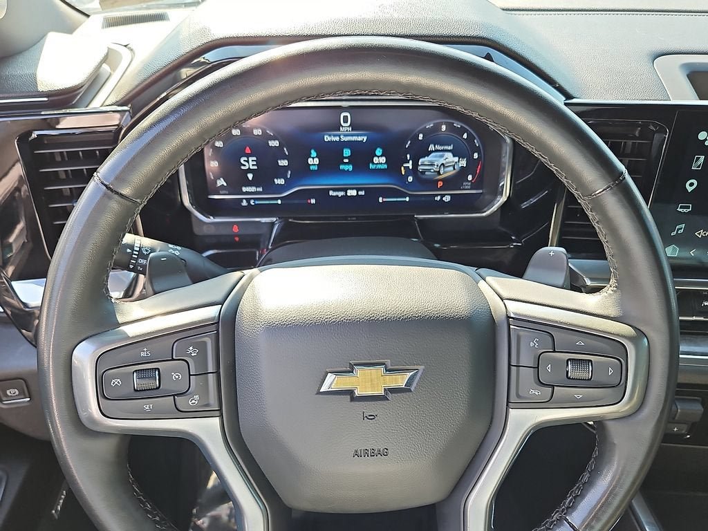 Used 2023 Chevrolet Silverado 1500 LTZ AWD/4WD image 19