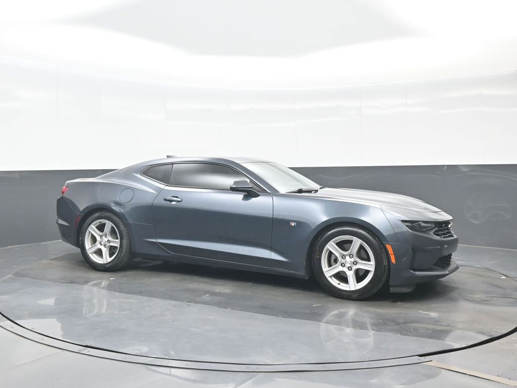 Used 2019 Chevrolet Camaro LT image 8