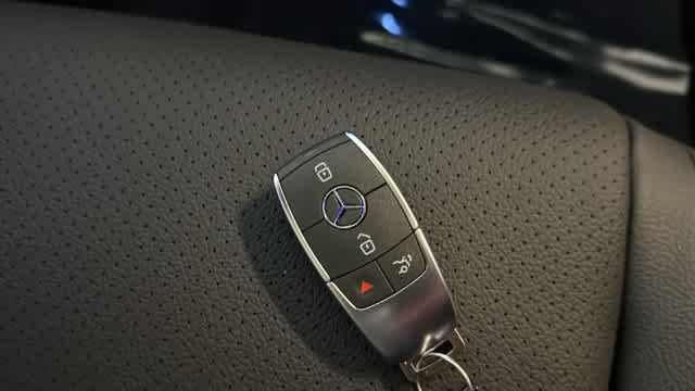 Certified 2026 Mercedes-Benz GLE 350 4MATIC image 39