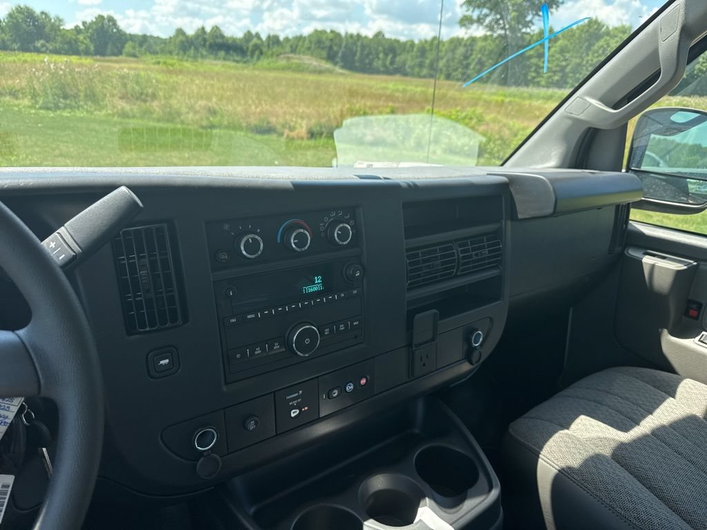 New 2025 Chevrolet Express 2500 w/ Driver Convenience Package RWD image 17