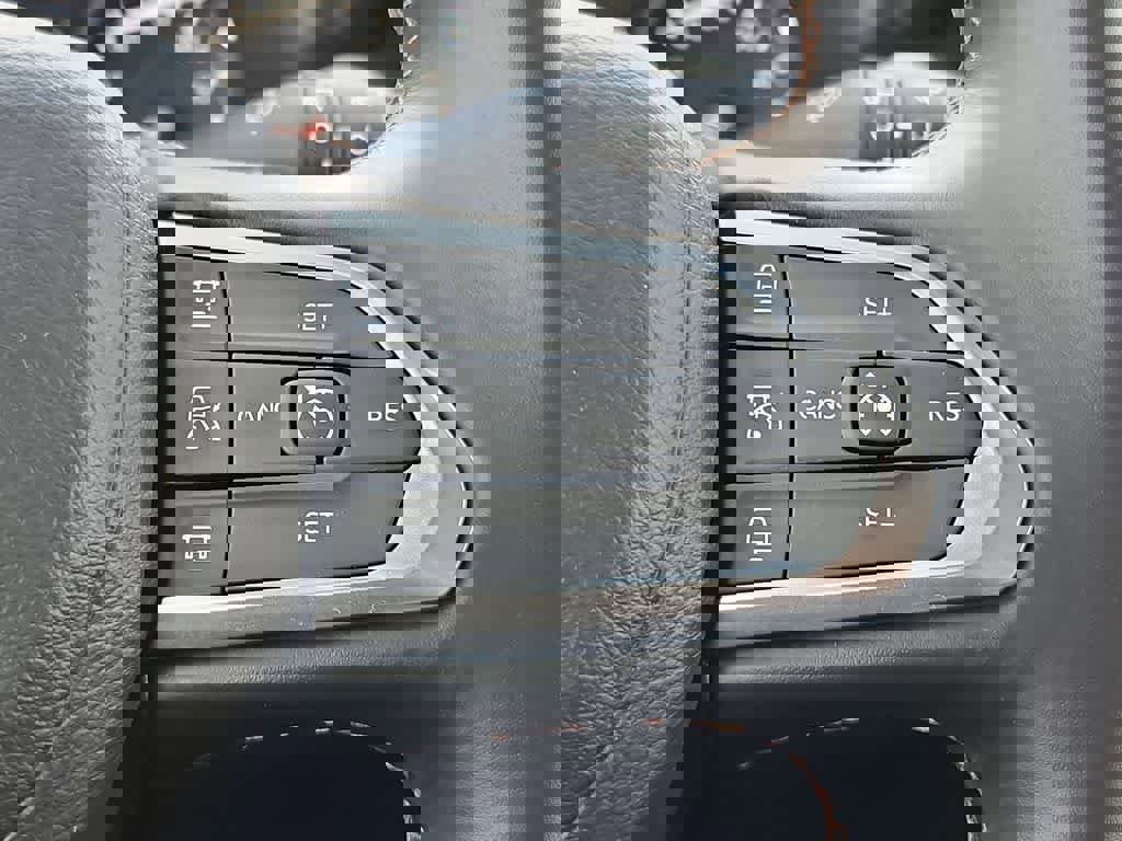 Used 2022 Jeep Compass Limited image 25