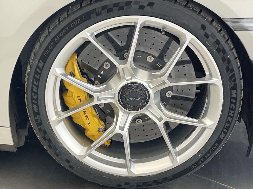 Certified 2022 Porsche 911 GT3 RWD image 14