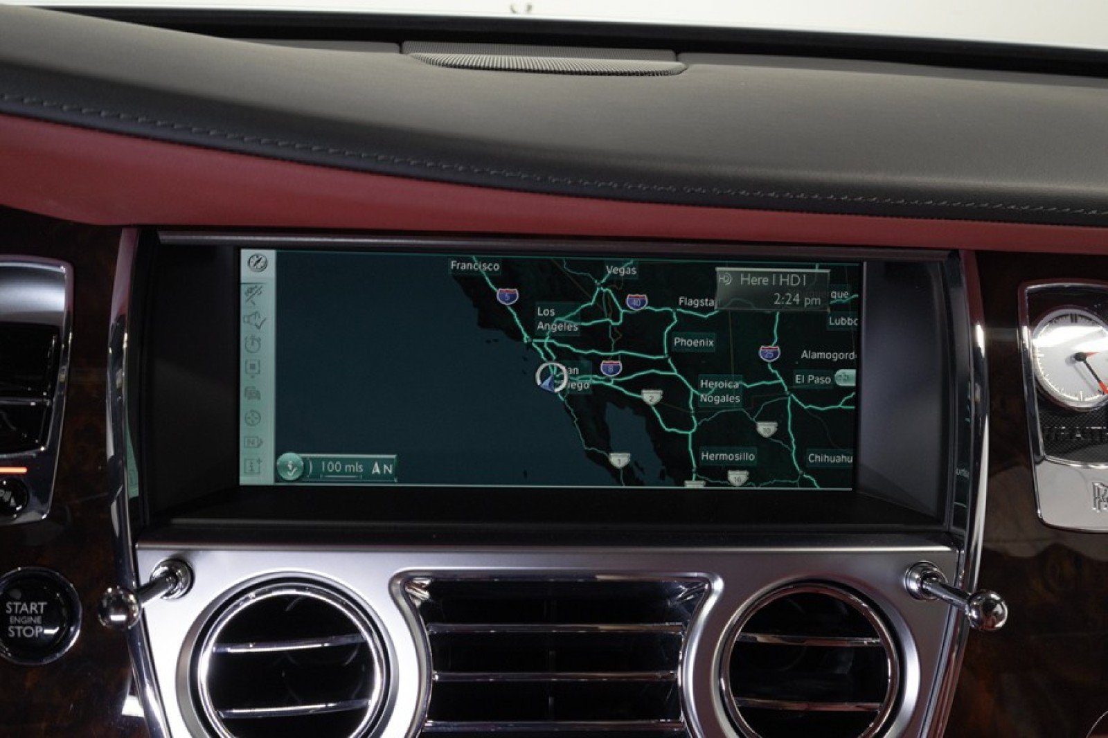 Used 2016 Rolls-Royce Wraith RWD image 29