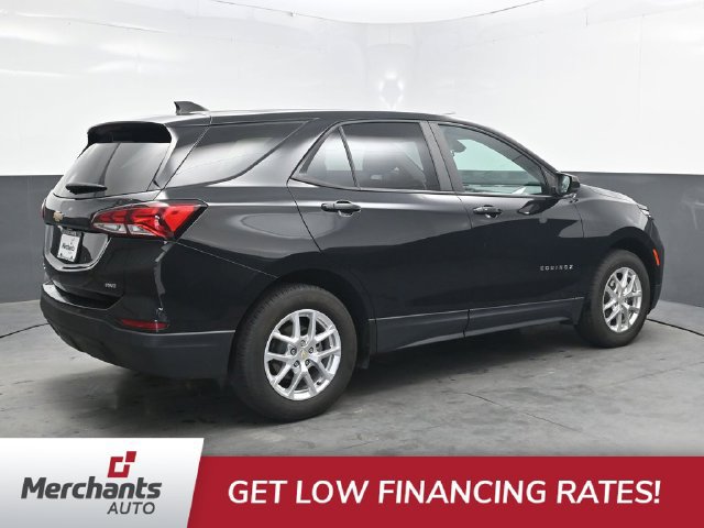 Used 2022 Chevrolet Equinox LS w/ LS Convenience Package AWD/4WD image 8
