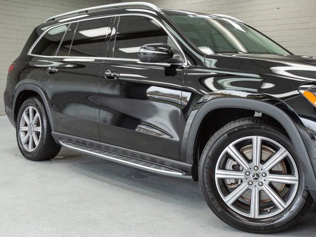 Used 2023 Mercedes-Benz GLS 450 4MATIC image 7