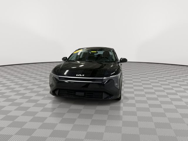 Used 2025 Kia K4 LXS image 4