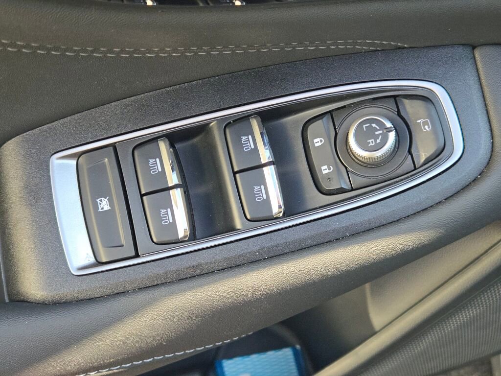 Certified 2025 Subaru Outback Touring XT image 20