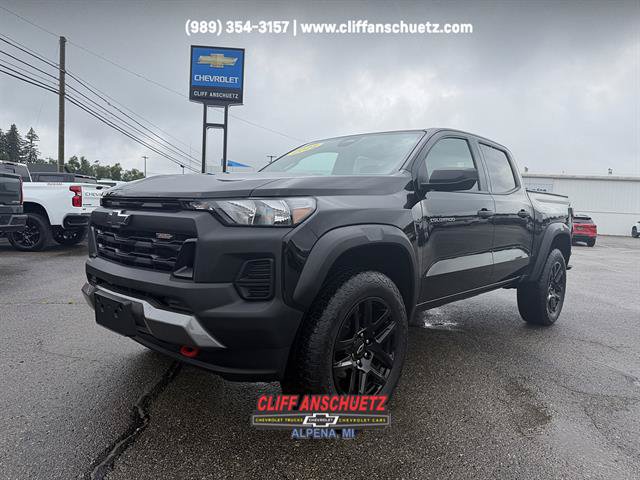 Used 2024 Chevrolet Colorado Trail Boss w/ Advanced Trailering Package