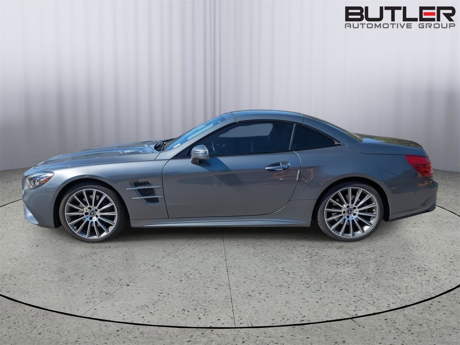 Used 2018 Mercedes-Benz SL 550 image 5