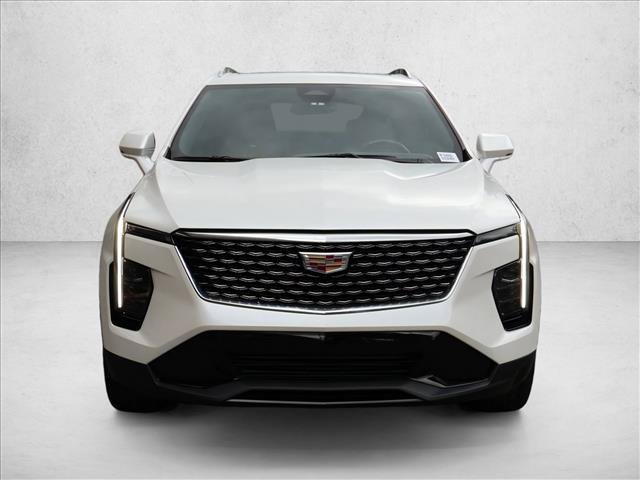 Used 2024 Cadillac XT4 Premium Luxury AWD/4WD image 3
