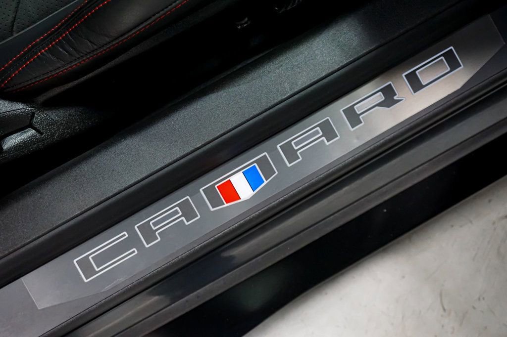 Used 2018 Chevrolet Camaro ZL1 image 75