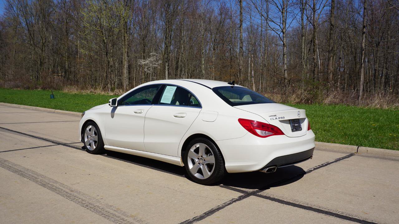 Used 2015 Mercedes-Benz CLA 250 image 3