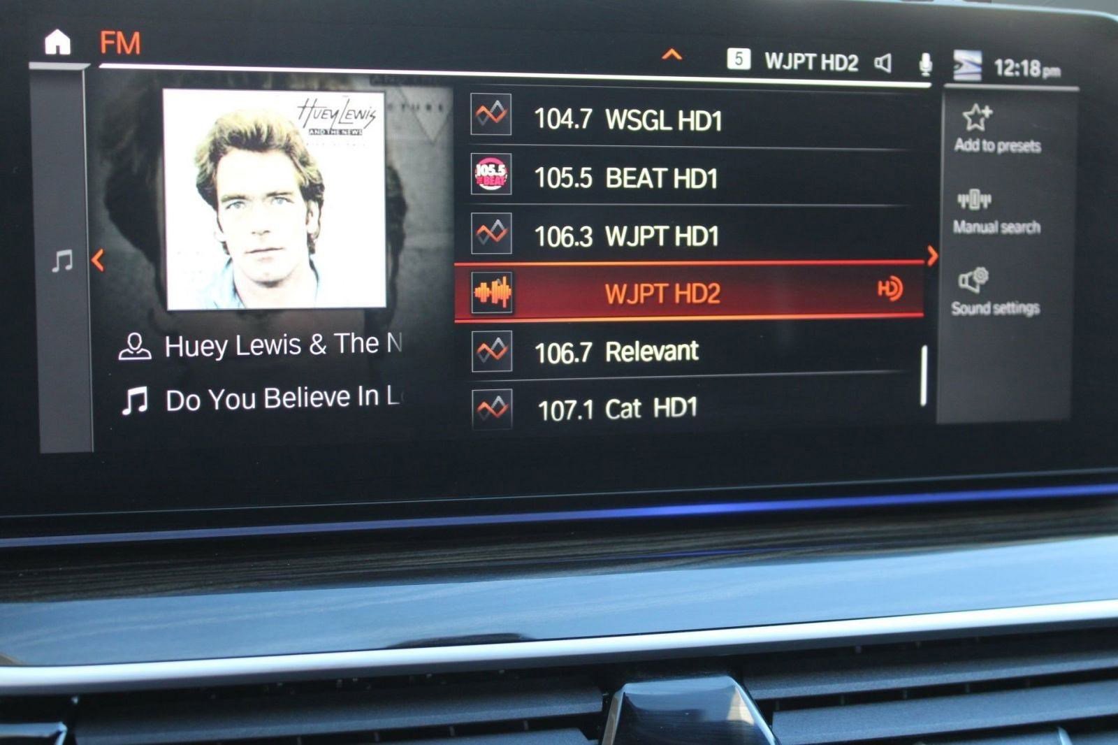 Used 2023 BMW 530i w/ Premium Package image 24