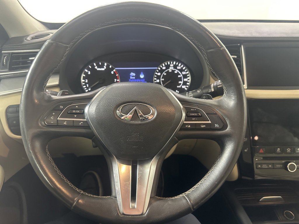 Used 2020 INFINITI QX50 Essential image 2
