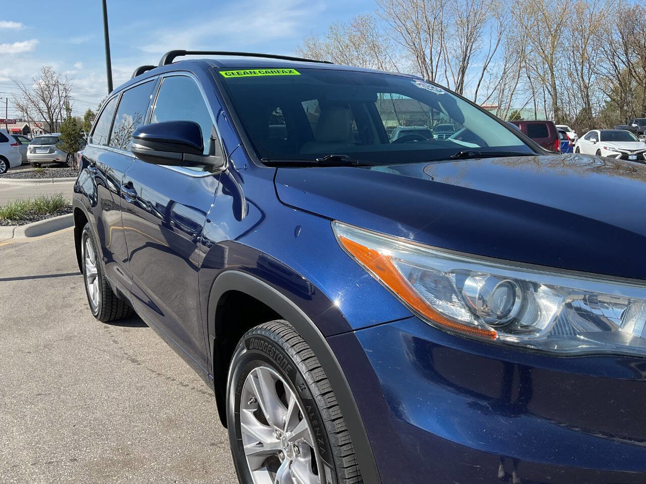 Used 2015 Toyota Highlander Plus AWD/4WD image 11