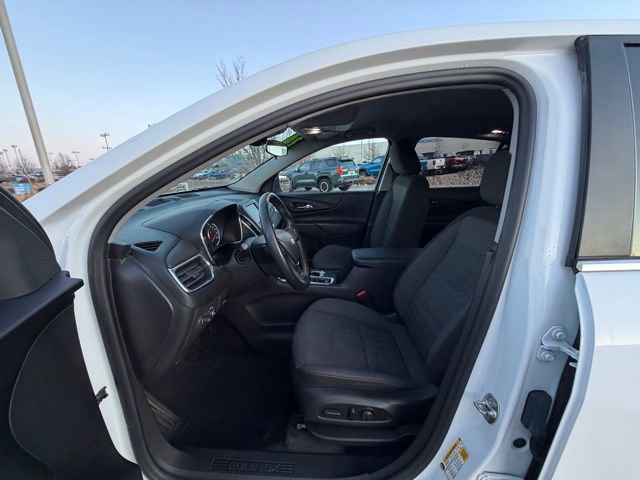 Used 2024 Chevrolet Equinox LT image 12