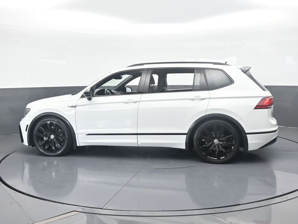Used 2020 Volkswagen Tiguan SE R-Line image 3