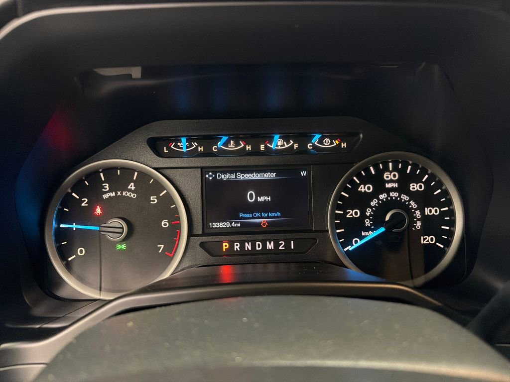 Used 2015 Ford F150 XLT w/ Equipment Group 302A Luxury image 21