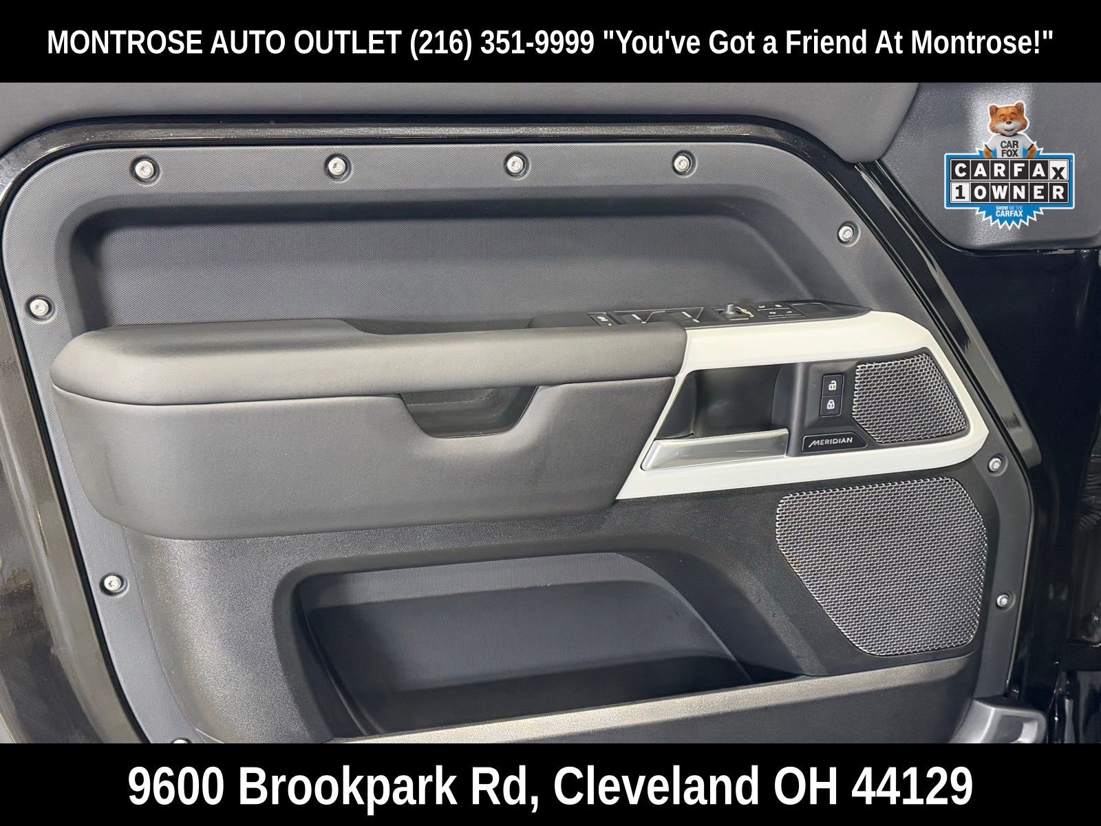 Used 2024 Land Rover Defender 110 S image 11