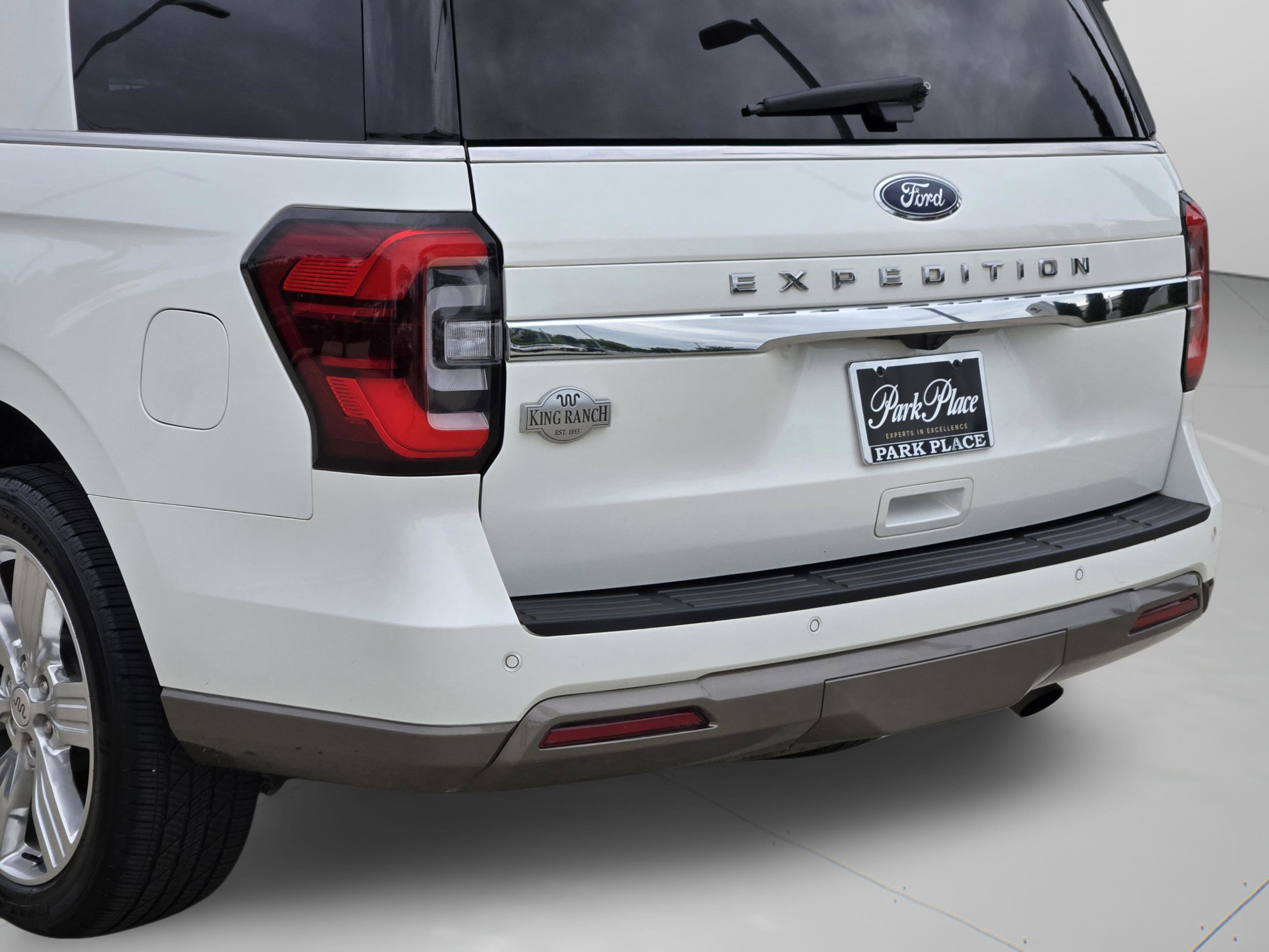 Used 2023 Ford Expedition King Ranch AWD/4WD image 40