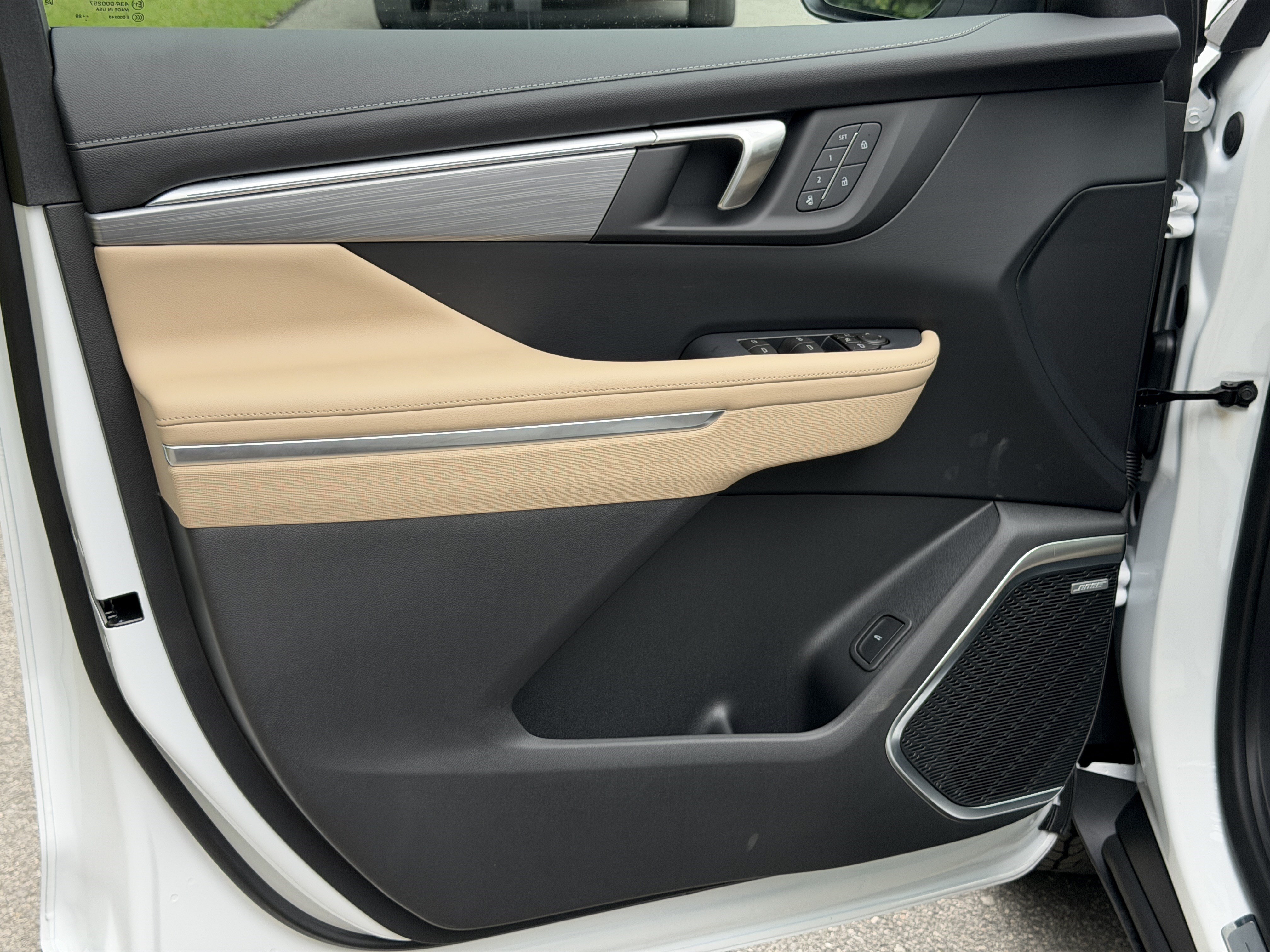 New 2026 Buick Enclave Preferred w/ Power Package FWD image 12