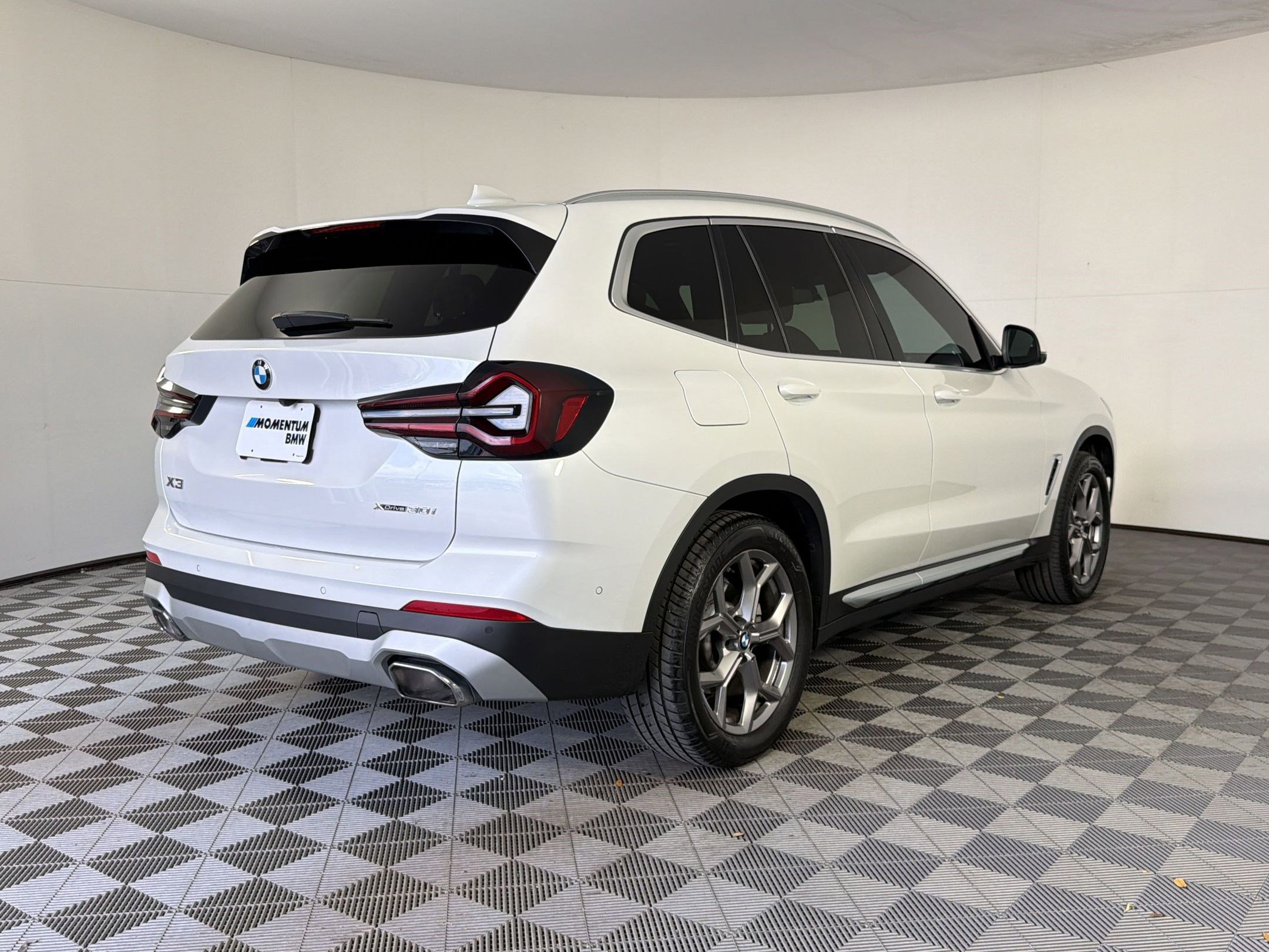 Certified 2024 BMW X3 xDrive30i w/ Convenience Package w/ZPA image 8