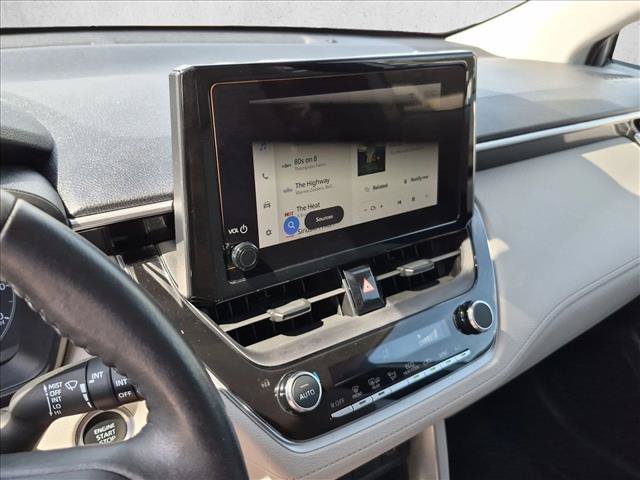 Used 2023 Toyota Corolla Cross LE FWD image 14