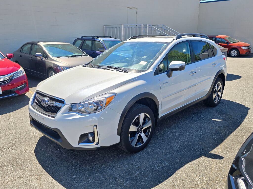 Used 2016 Subaru Crosstrek Touring w/ Popular Package #1 AWD/4WD image 3
