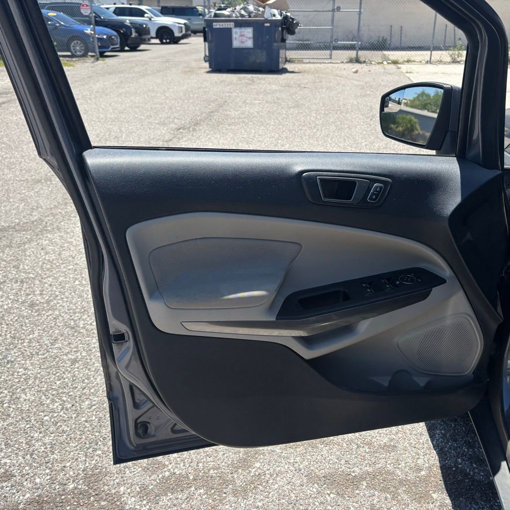 Used 2020 Ford EcoSport SE image 10