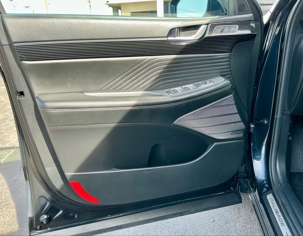 Used 2024 Hyundai Palisade Calligraphy image 41
