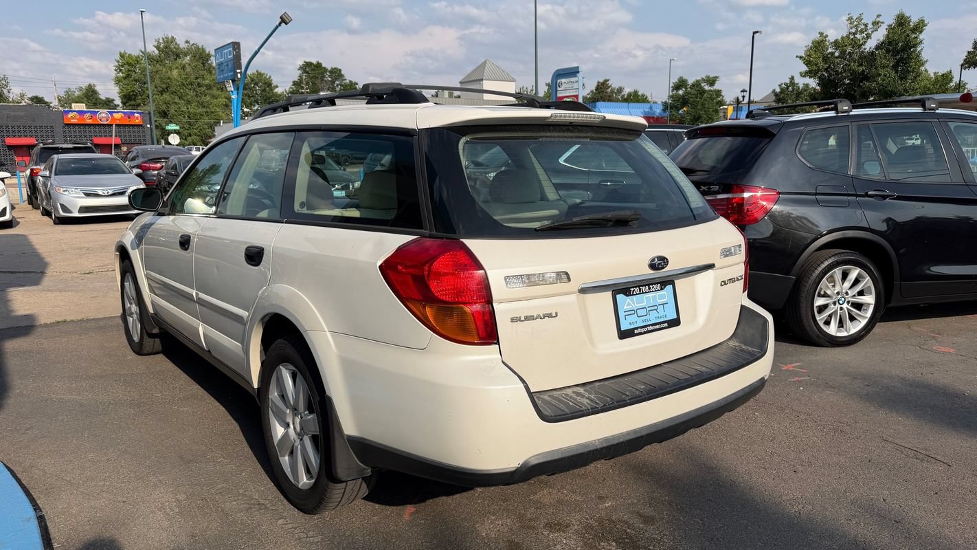 Used 2007 Subaru Outback 2.5i AWD/4WD image 4