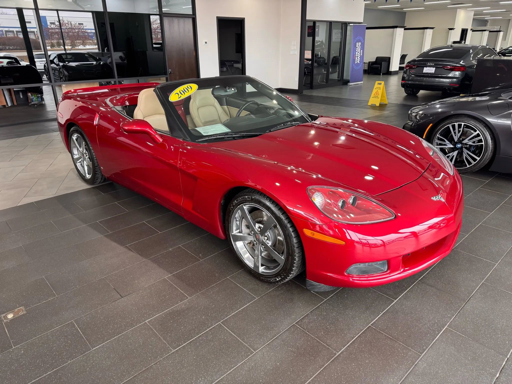 Used 2009 Chevrolet Corvette Convertible w/ Preferred Equipment Group RWD image 4