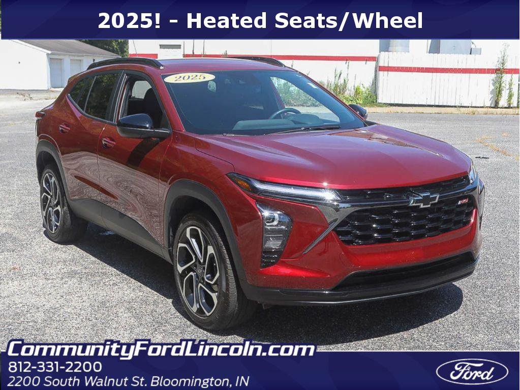 Used 2025 Chevrolet Trax RS w/ Driver Confidence Package