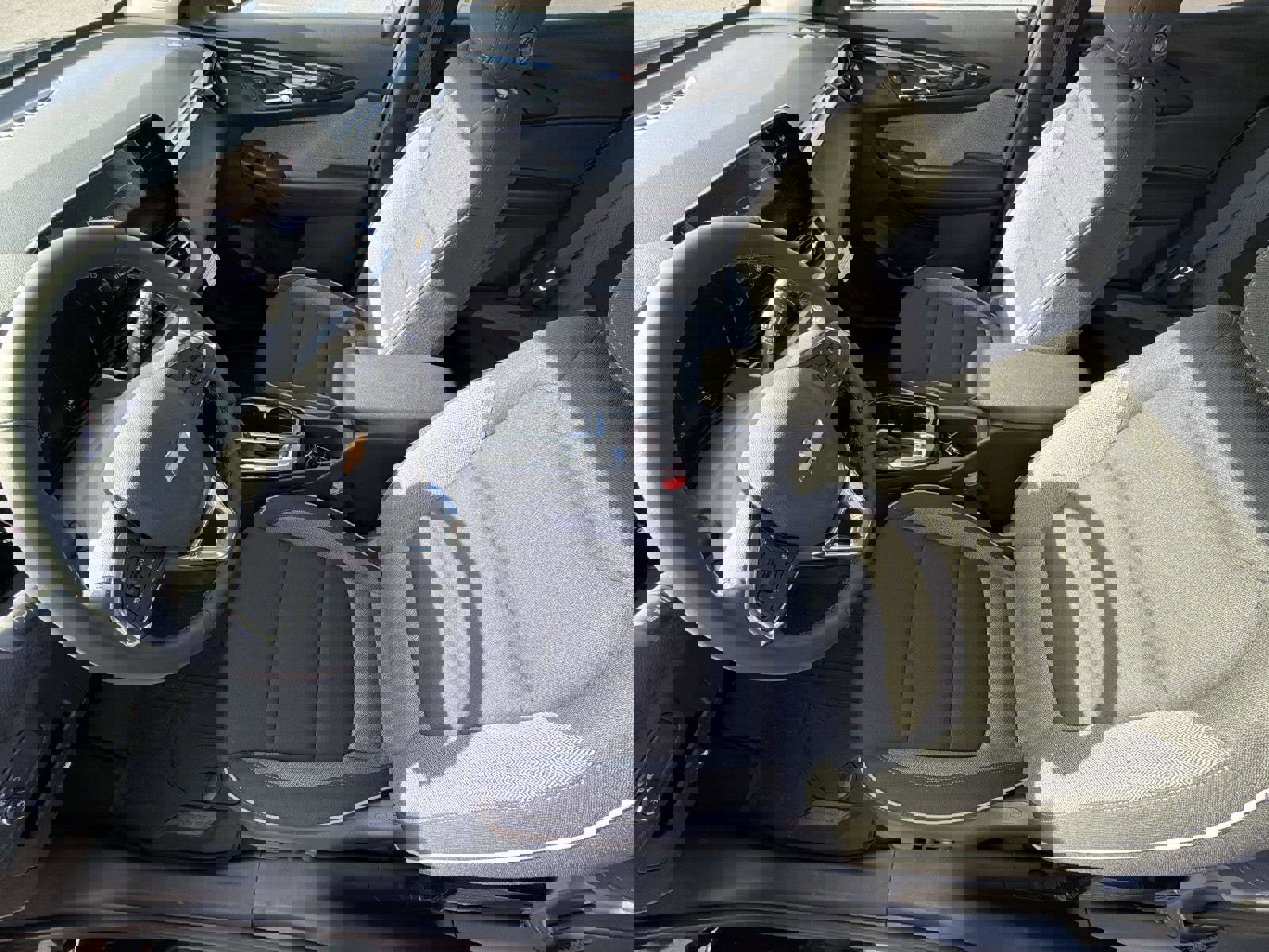 New 2026 Chevrolet TrailBlazer LT w/ Convenience Package image 3