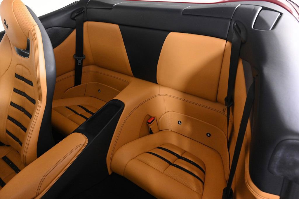 Certified 2023 Ferrari Portofino M image 20