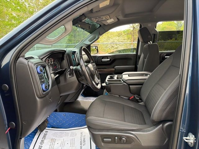 Used 2022 Chevrolet Silverado 1500 LT w/ Convenience Package II AWD/4WD image 19