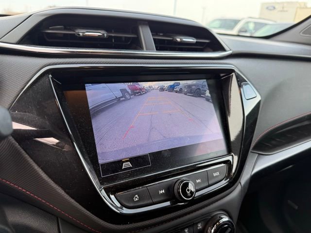 Used 2021 Chevrolet TrailBlazer RS w/ Sun and Liftgate Package image 17